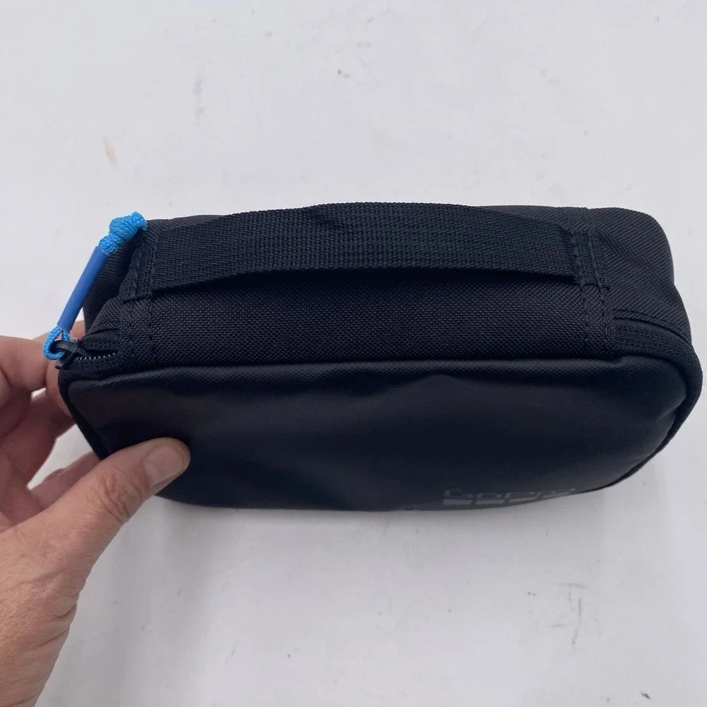 GoPro - Casey LITE Lightweight Camera Case Black Zip Around ONLY VGC